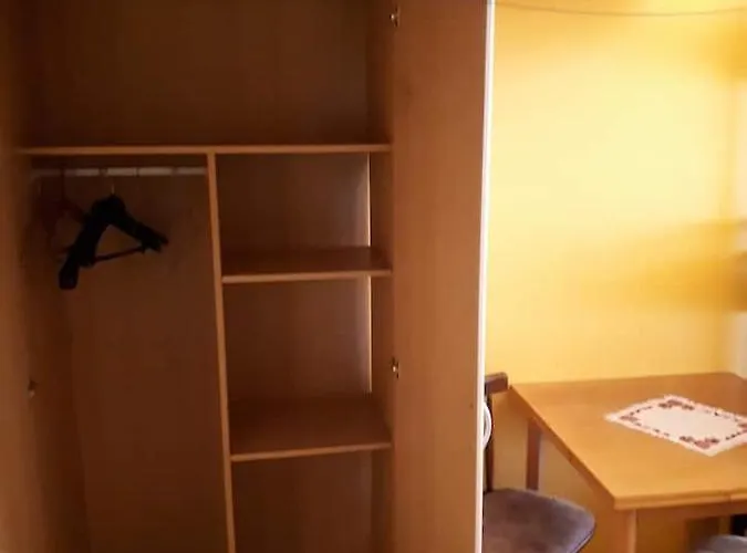 Проживання в сім'ї Relaxrooms Hernals